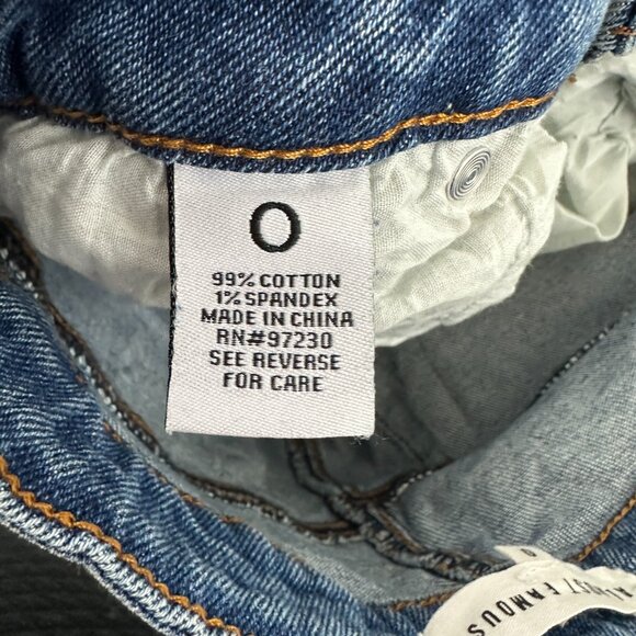 Almost Famous Flare Distressed Women's size 0 Dark Wash Blue Denim jeans   Great - Picture 4 of 5